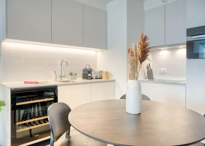 Apartment Peaceful Getaway In Ostend